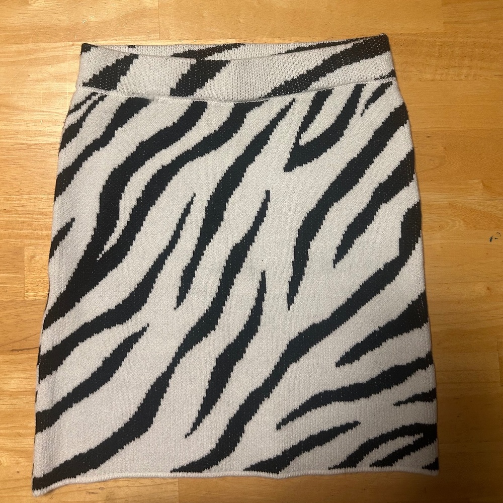 Superdown Zebra Print Knit Mini Skirt XS